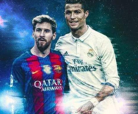 一个在冰雪 一个在冰雪